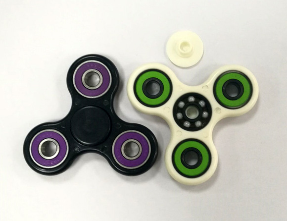 New plastic material frame toy finger Spinner Fidget Toy Tri Spinner Fidget 